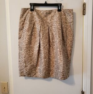 Banana Republic  Silk skirt with pockets